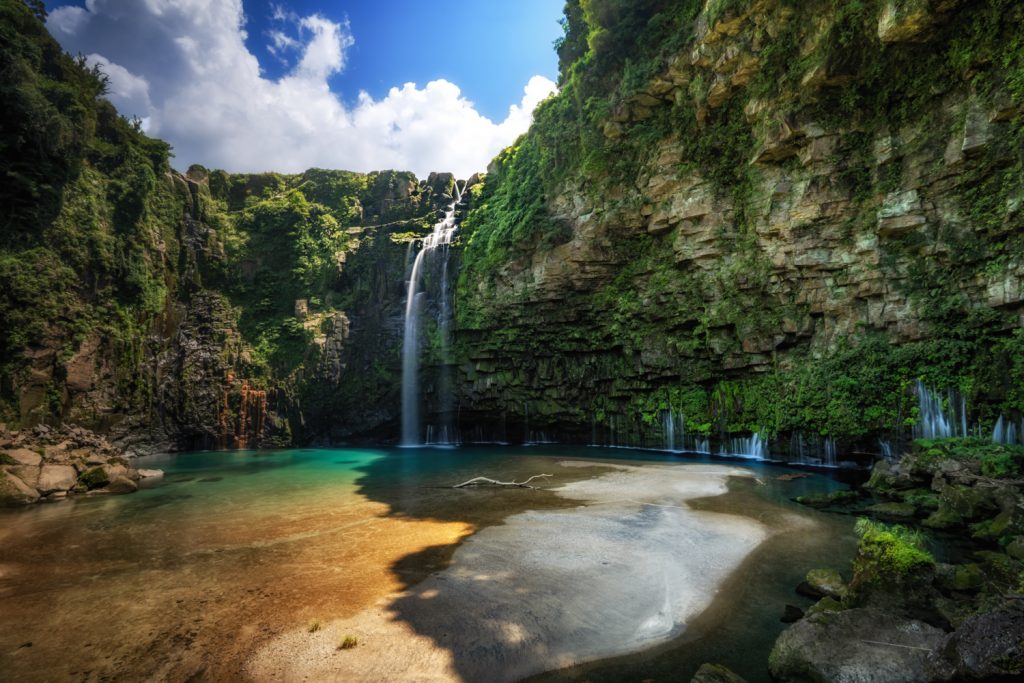  the most beautiful waterfalls in Kyushu Japan