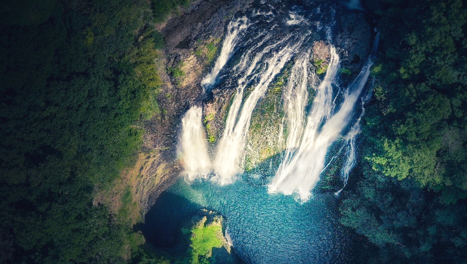  the most beautiful waterfalls in Kyushu Japan